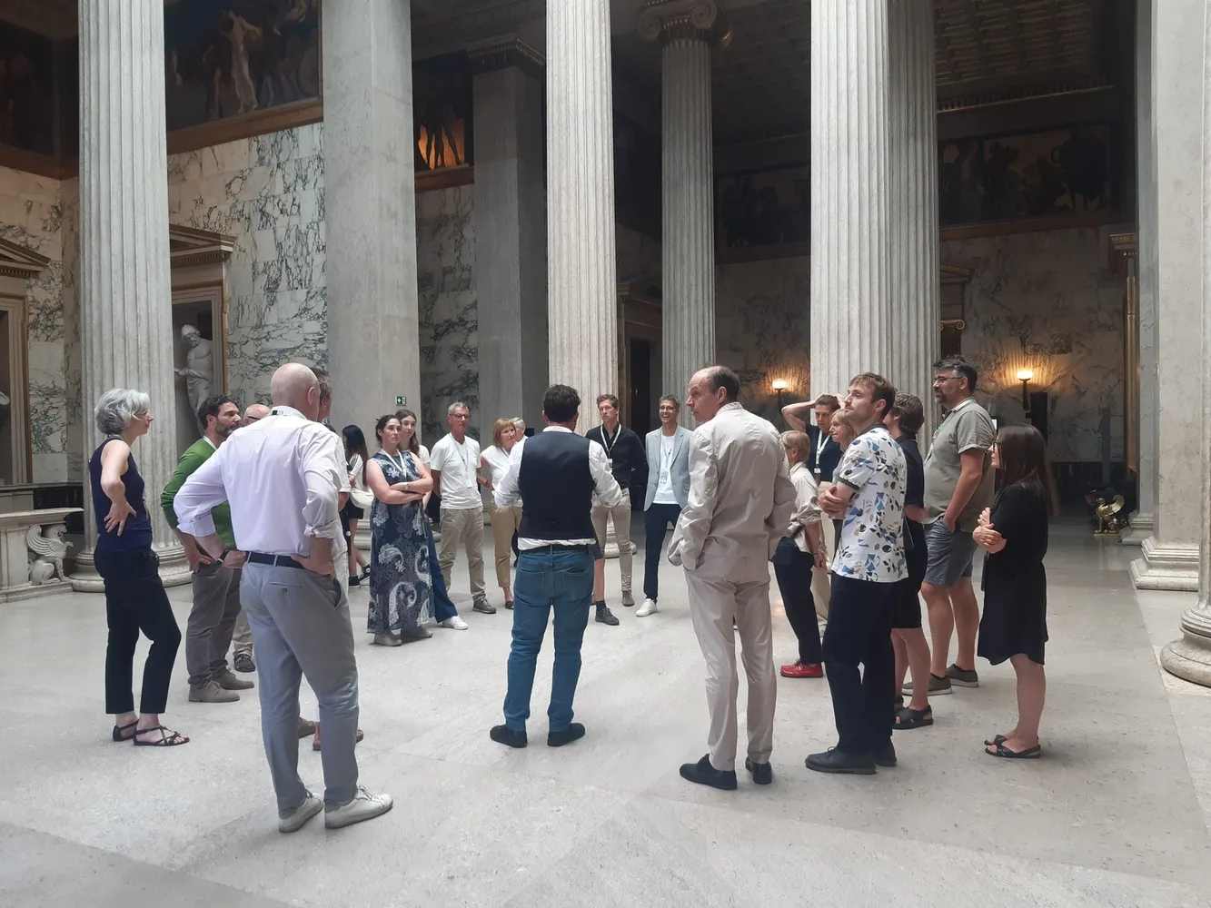 © Petra Kickenweitz Architekturführung durch das Parlament beim Baukulturtreffen, Wien, 2024