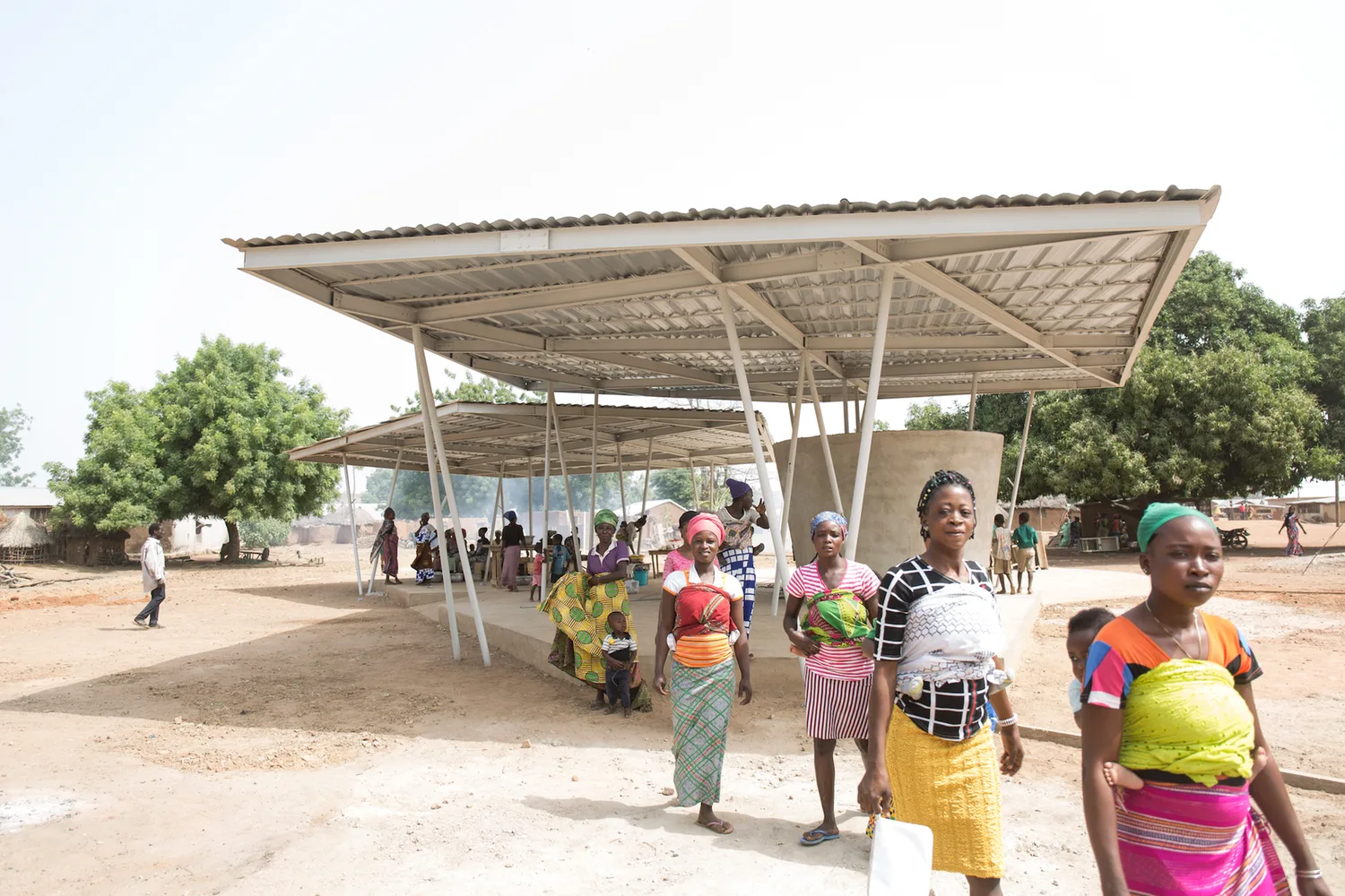 Der neue Markt für Guabuliga, Ghana von Architektin Baerbel Mueller, Foto: Toms Kampars-[a]FA