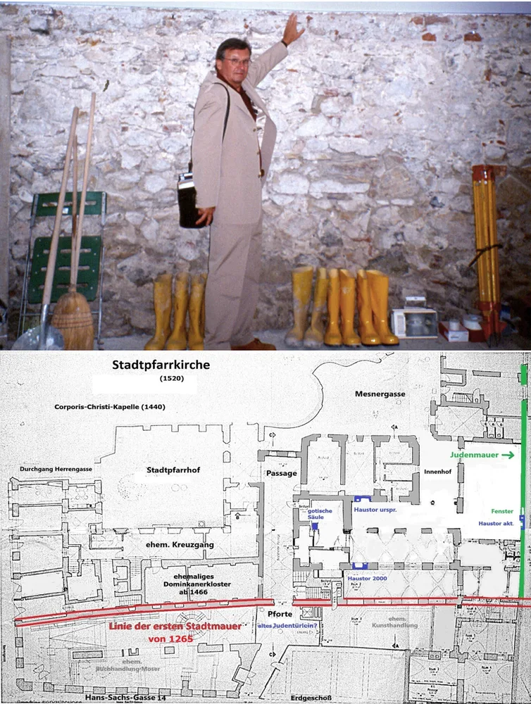 Autor Peter Laukhard vor historischer Stadtmauer, Graz, Bild 4: Judenmauer 2000, Fundstellen Judenviertel (Laukhardt)