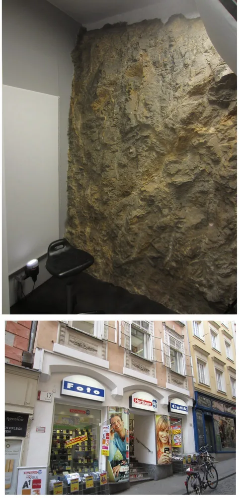 © Peter Laukhardt Steinwand und Ladenfront, Graz, Sporgasse 17 Schloßbergfels beim Osttor