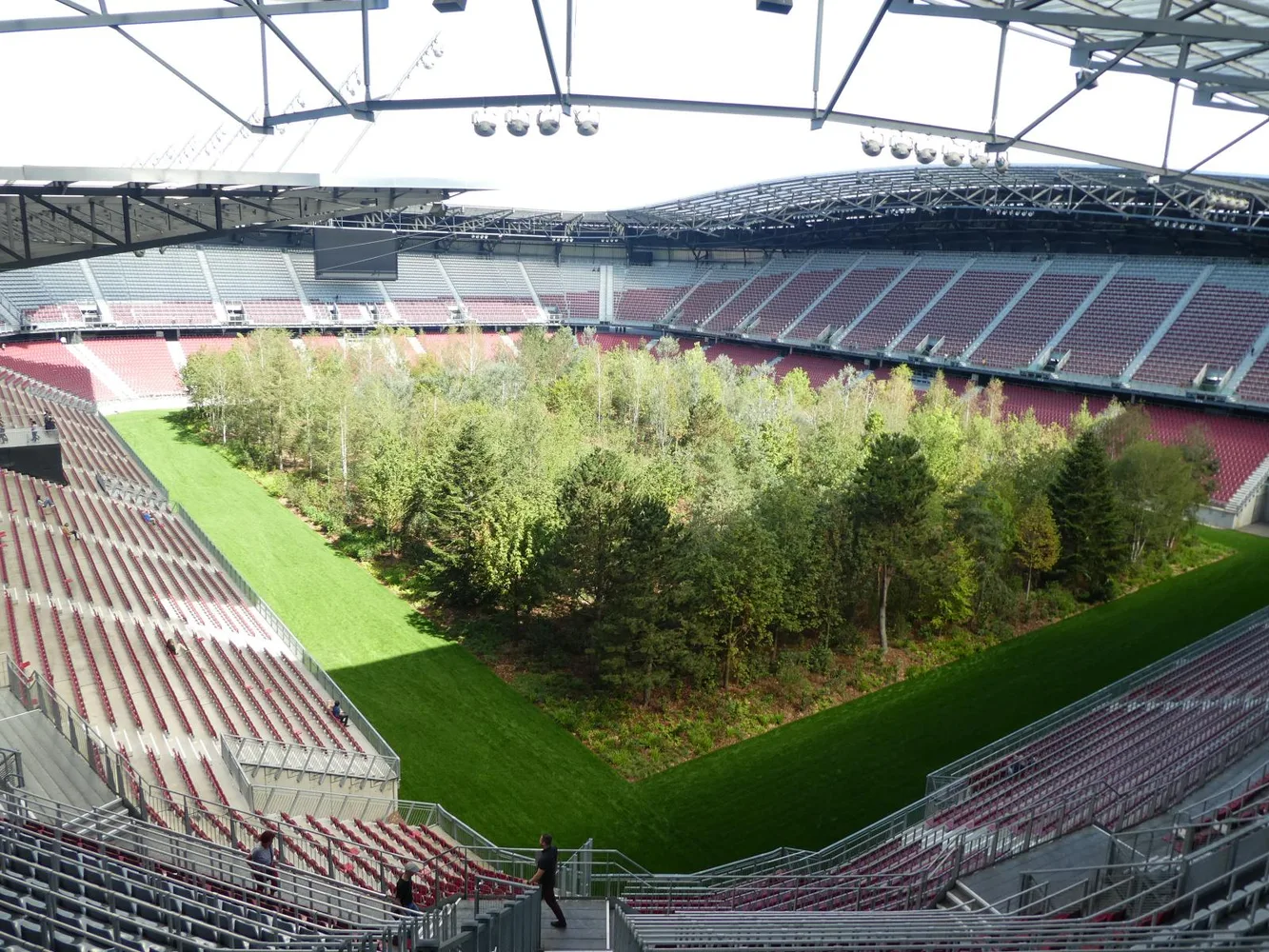 Klaus Littmann, For Forest, 2019 im Wörthersee Stadion