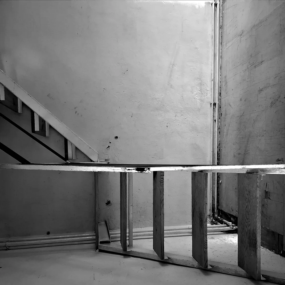 Ohne Titel, 2026 Leitern oder Treppen