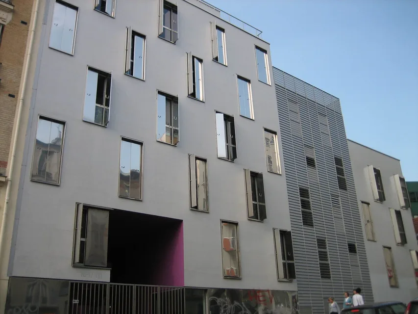 sozialer wohnbau in paris, 2011