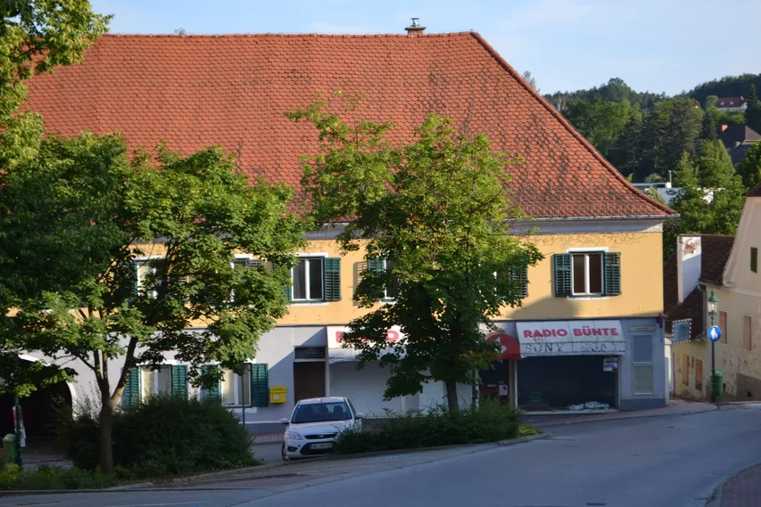 Pischelsdorf: Kunst und Leben. STARK GEFÄHRDET