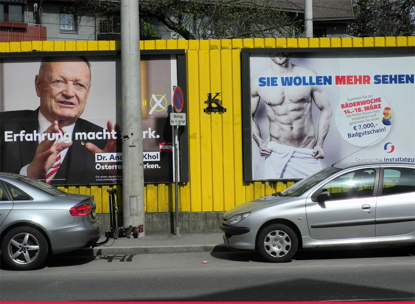 VOR DER KABINE