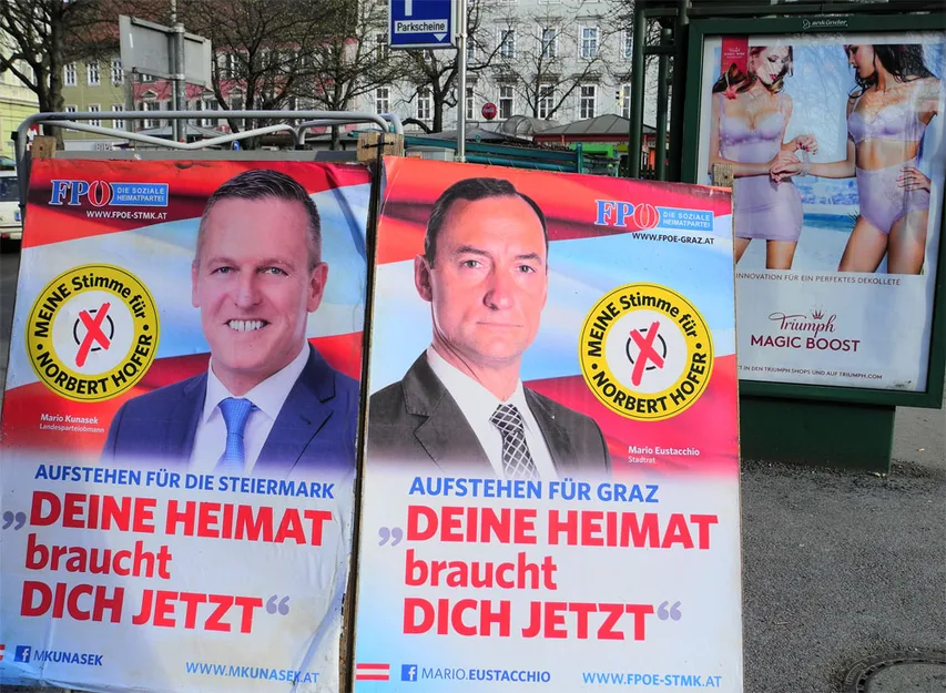 VOR DER KABINE