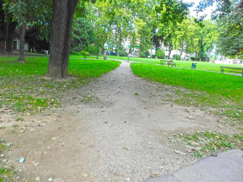 park-tegetthofplatz.jpg