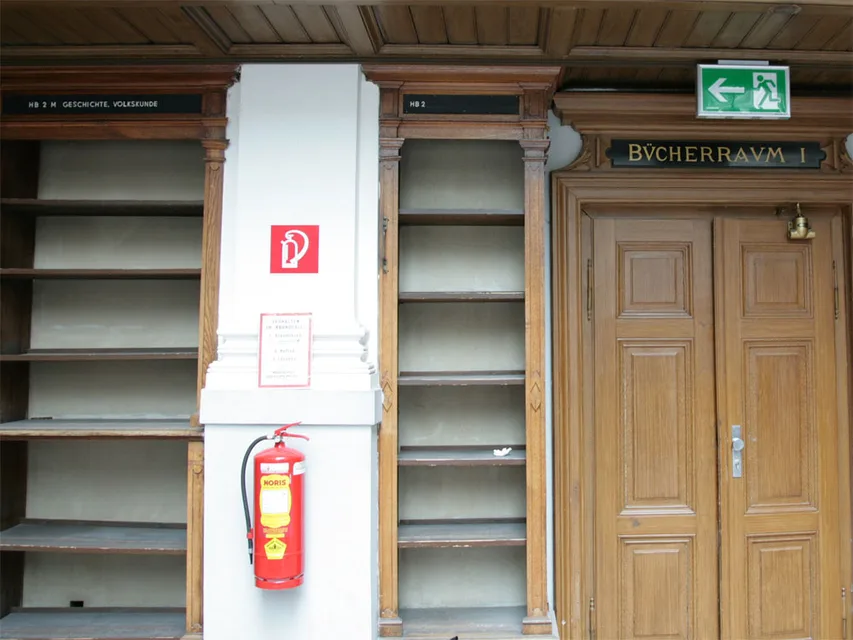 5_lesesaal-detail_1.jpg
