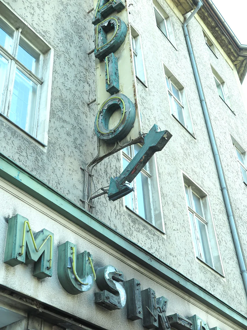 2_neukolln-radio-bading.jpg