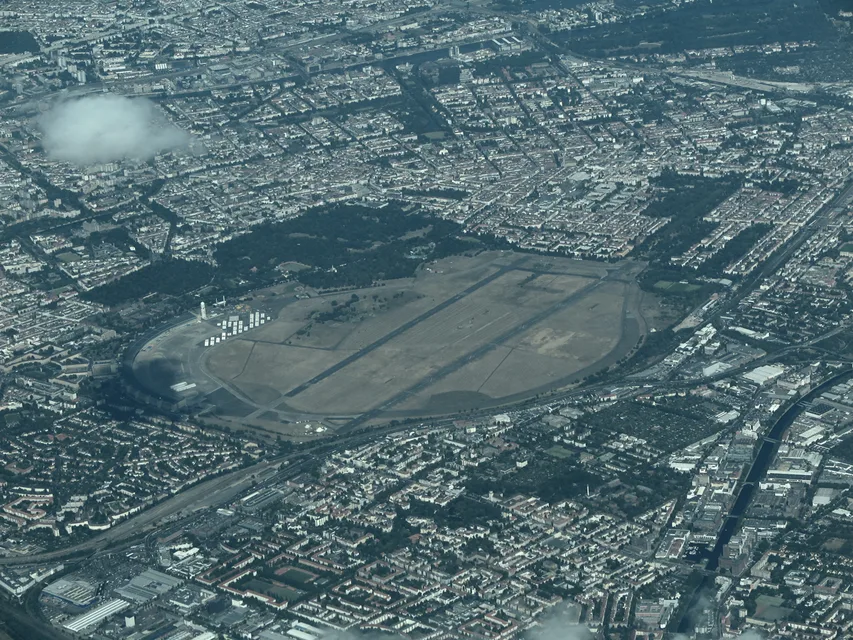 27_tempelhof-luft.jpg