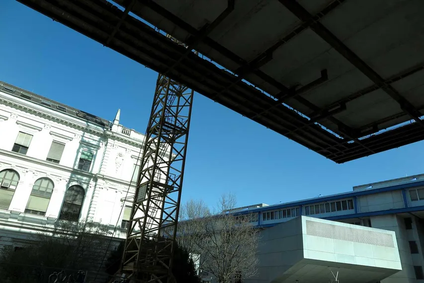 1_uni_bibliothek.jpg