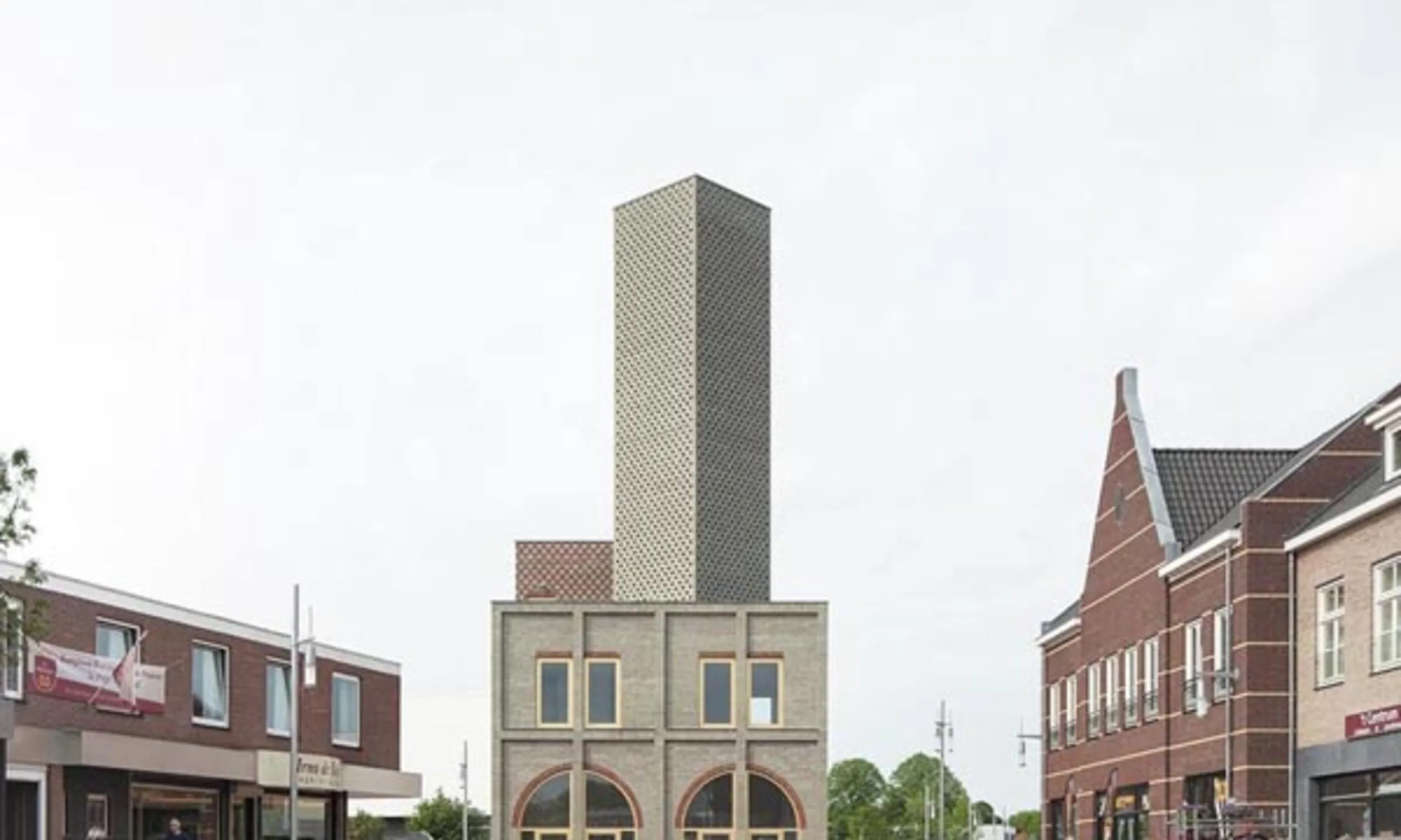 Bild eines Platzes, in der Mitte ein grauer Turm